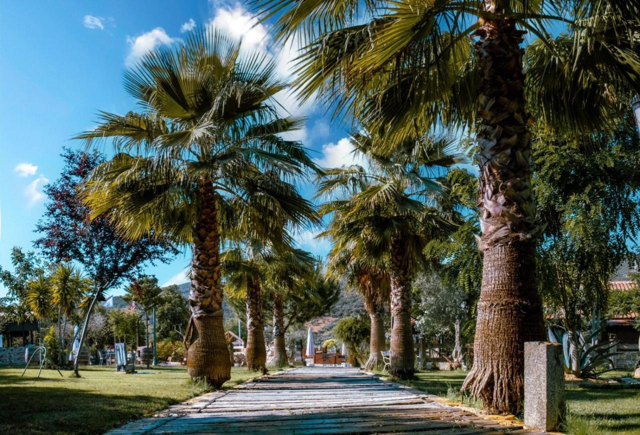 Hotel Rural Finca La Herencia Guadalcanal エクステリア 写真