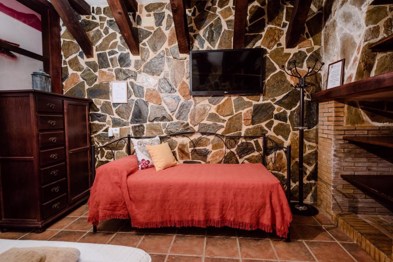 Hotel Rural Finca La Herencia Guadalcanal エクステリア 写真