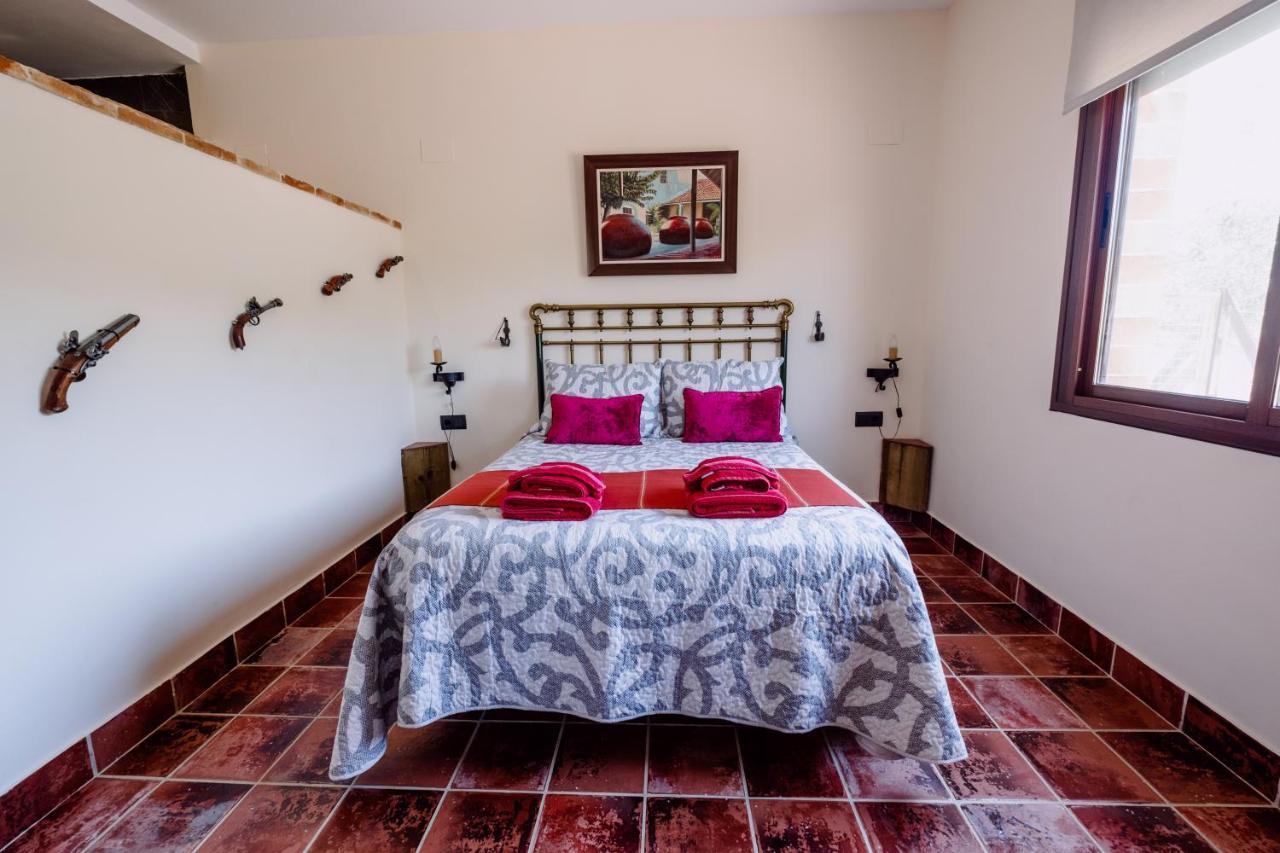 Hotel Rural Finca La Herencia Guadalcanal エクステリア 写真