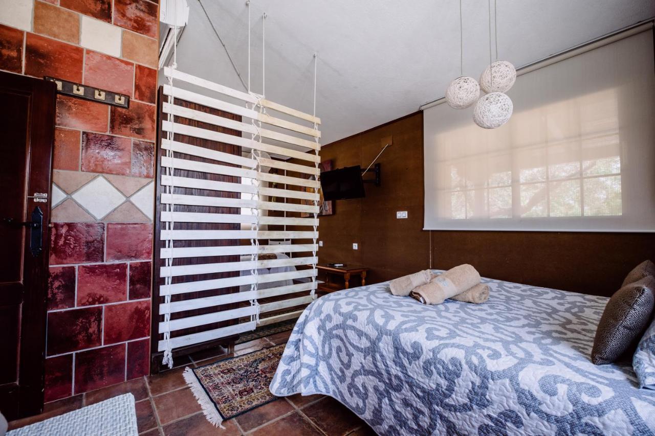 Hotel Rural Finca La Herencia Guadalcanal エクステリア 写真