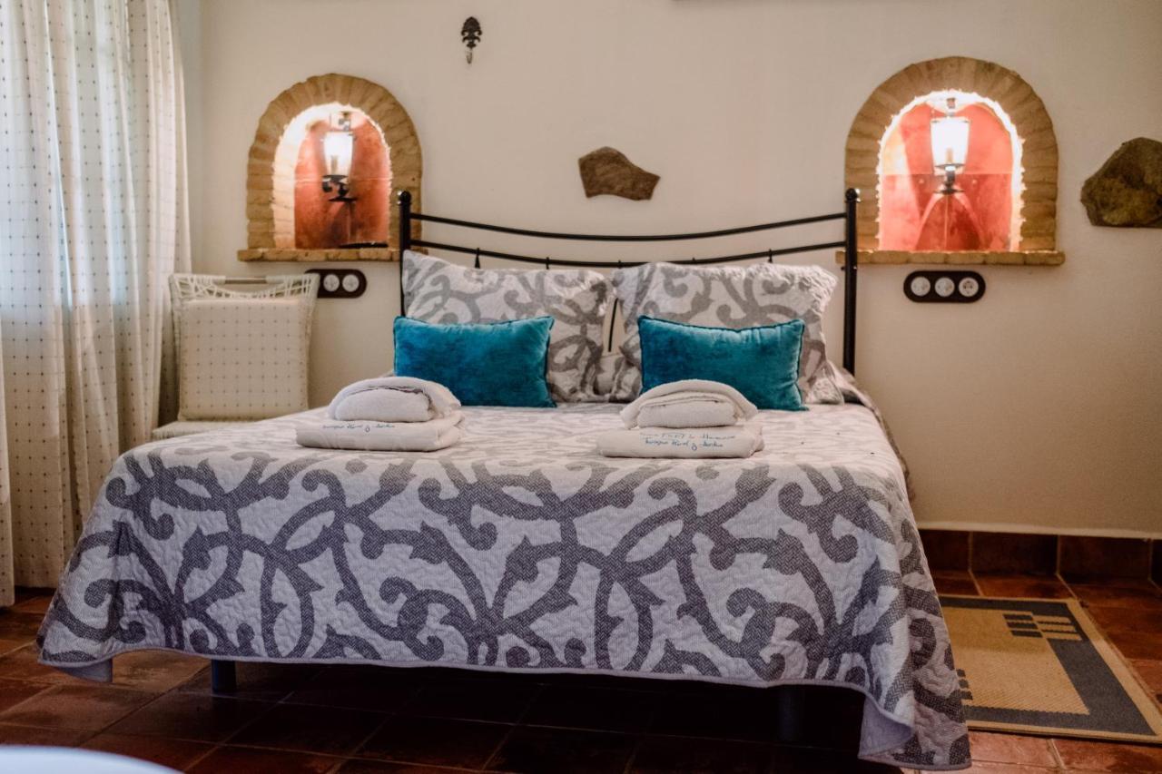 Hotel Rural Finca La Herencia Guadalcanal エクステリア 写真