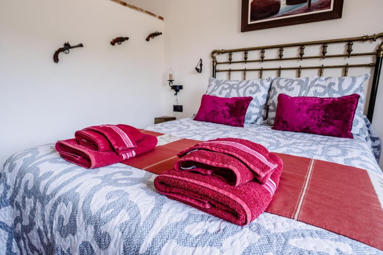 Hotel Rural Finca La Herencia Guadalcanal エクステリア 写真